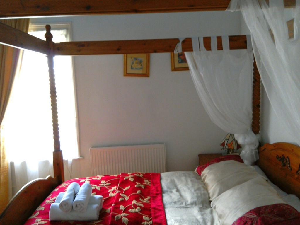 Brooklands Guest House CBG Zimmer foto
