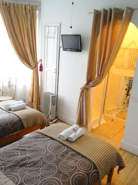 Brooklands Guest House CBG Zimmer foto