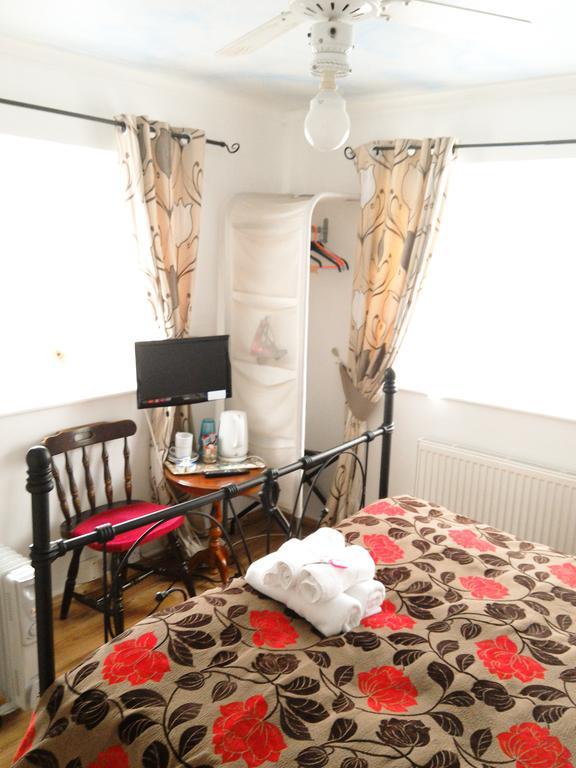 Brooklands Guest House CBG Zimmer foto