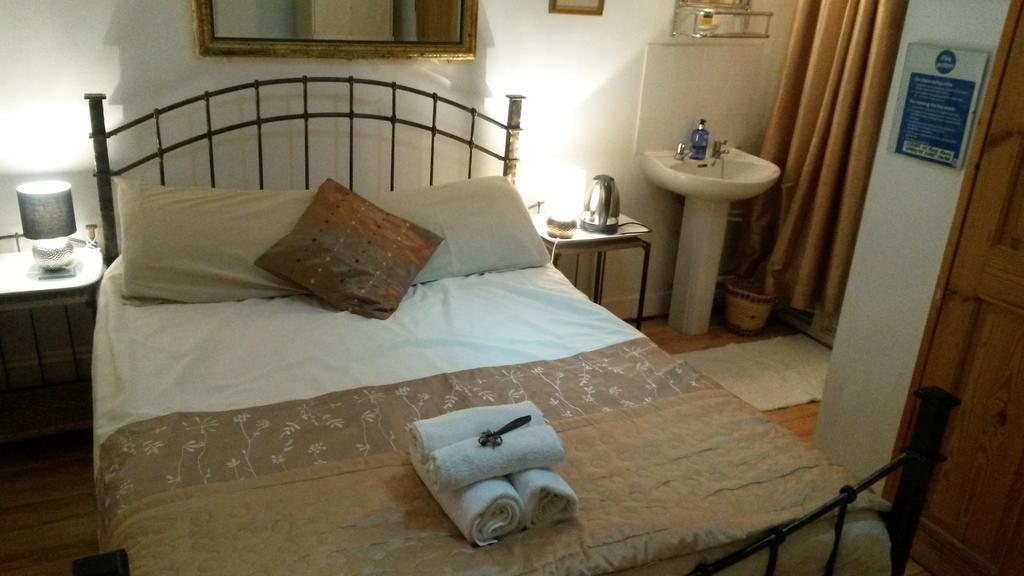 Brooklands Guest House CBG Zimmer foto